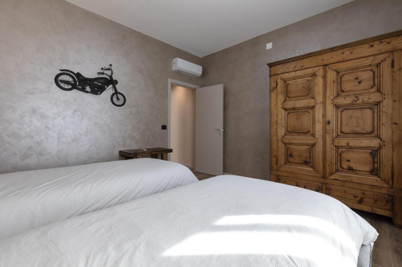 La Lupa Apartment - In The Heart Of Aosta With Car Box Esterno foto