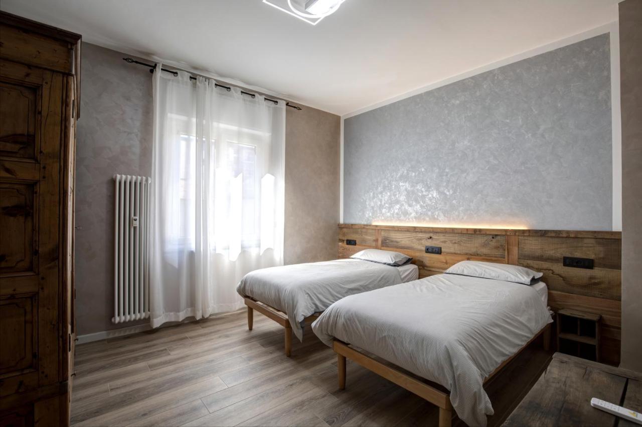 La Lupa Apartment - In The Heart Of Aosta With Car Box Esterno foto